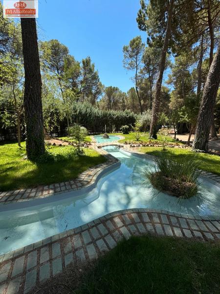 Foto f7b2d6c4-114e-4793-a3c6-085715f0c3c2. Chalet espectacular chalet en pinares del jucar en Albacete