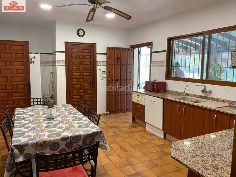 Foto f97c2281-5d05-4129-bb91-c1dad43223ef. Chalet espectacular chalet en pinares del jucar en Albacete