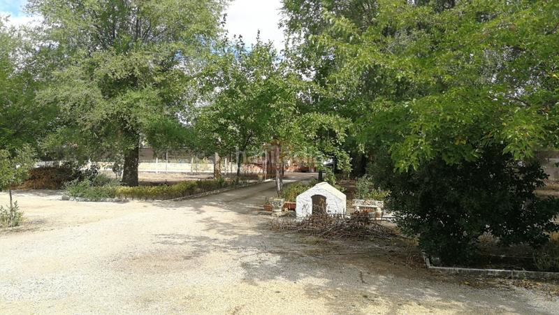 Foto 139504fe-6a27-477c-8ce8-1e3e66c11d9e. Chalet mit parking in Pedanías - Extrarradio Albacete