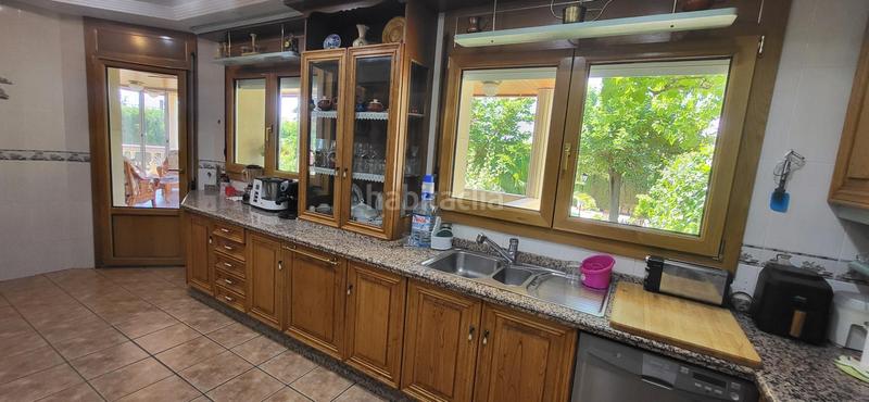 Foto 0554d8cb-f1f5-484a-b7b4-99a95c4dbf09. Chalet avec chauffage parking piscine dans Alto de los Molinos Albacete