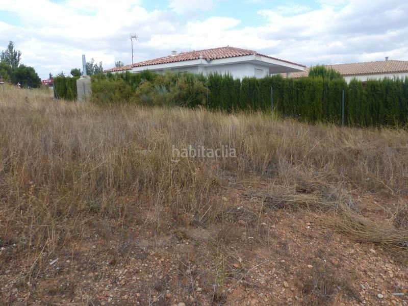 Foto ebdf493e-da77-41a9-b6bb-ec1691b32224. Residential plot in Alcadozo