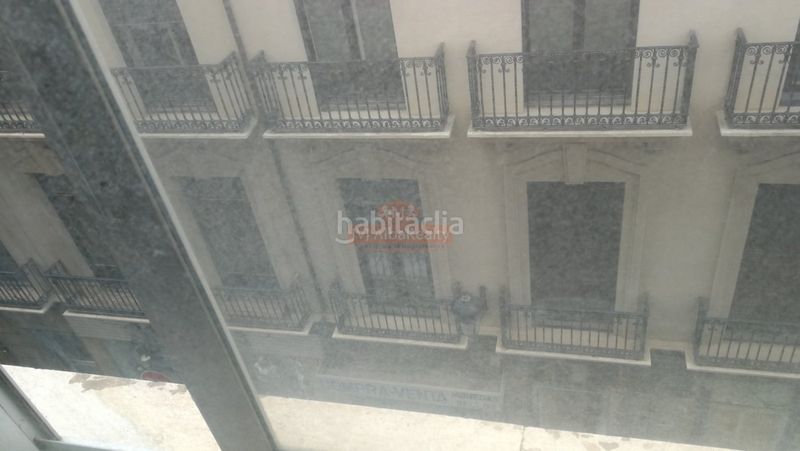 Foto 49b5ce65-9db9-43d1-9f0e-18c02a78c054. Miete büro in Centro Albacete