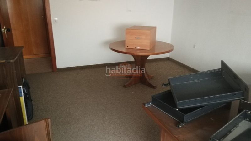 Foto b56e13aa-30bc-4630-b5a2-db41fd485de5. Miete büro in Centro Albacete