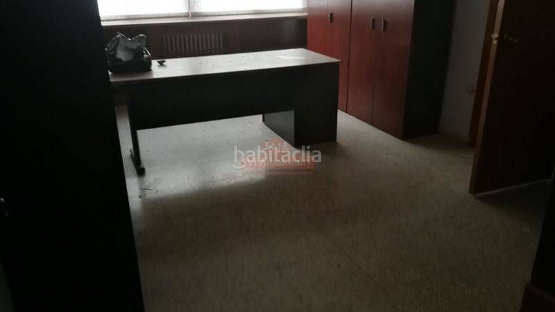 Foto b93a3cb4-d548-41d1-9314-49ae87dc9f2d. Miete büro in Centro Albacete