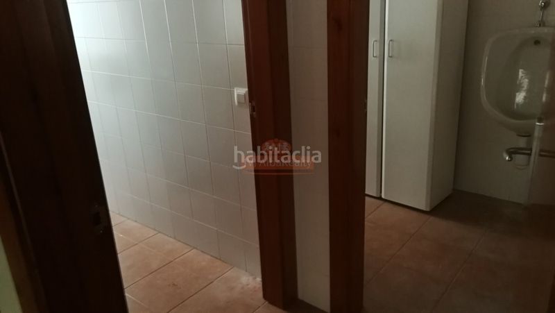Foto b948dfea-5e2c-42a1-ac1c-676d6da06c16. Miete büro in Centro Albacete