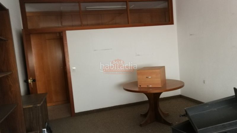Foto c13ed8bb-eb83-416d-8f0f-8d66000b3c95. Miete büro in Centro Albacete