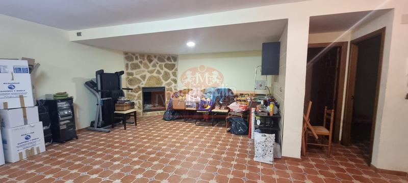 Foto 7d0f962a-bd17-49d0-89e0-2ea553933d11. Chalet se vende chalet en la urbanización aguacampada en Albacete