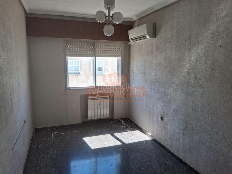 Foto 876761fc-28ea-4d48-8963-37d4d0fe9e21. Attique avec chauffage dans Feria Albacete