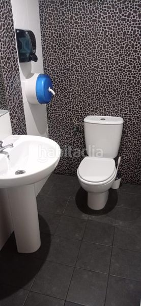 Foto ce8d1b72-53bd-4b68-b485-2927738833a6. Local comercial a El Pilar Albacete