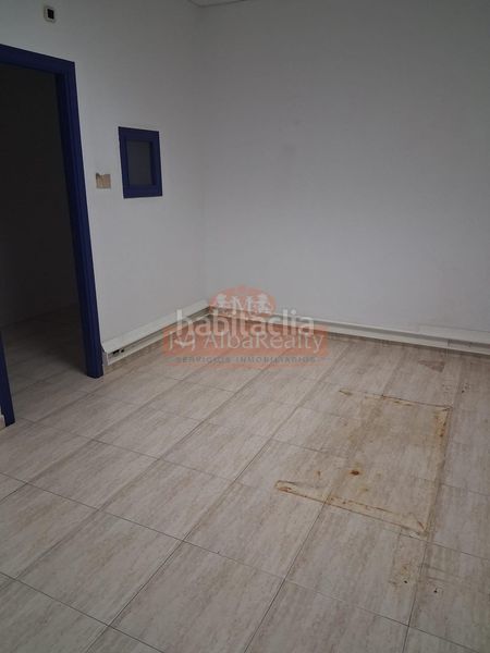 Foto 17428230-6929-45e2-9eb5-f3d079cfddb3. Local comercial a El Pilar Albacete