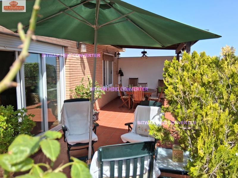 Foto 5208ebe5-979c-4fe1-8891-cdcc4129386b. Àtic amb calefacció aparcament piscina a Imaginalia - Llanos del Águila Albacete