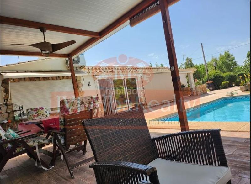 Foto 95b8d6ee-93f2-4d50-a49c-e60452169d32. Chalet avec chauffage parking piscine dans Pedanías - Extrarradio Albacete