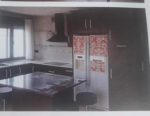 Apartament a Imaginalia - Llanos del Águila. Apartamento en buen estado con plaza de garaje zona cañicastamos