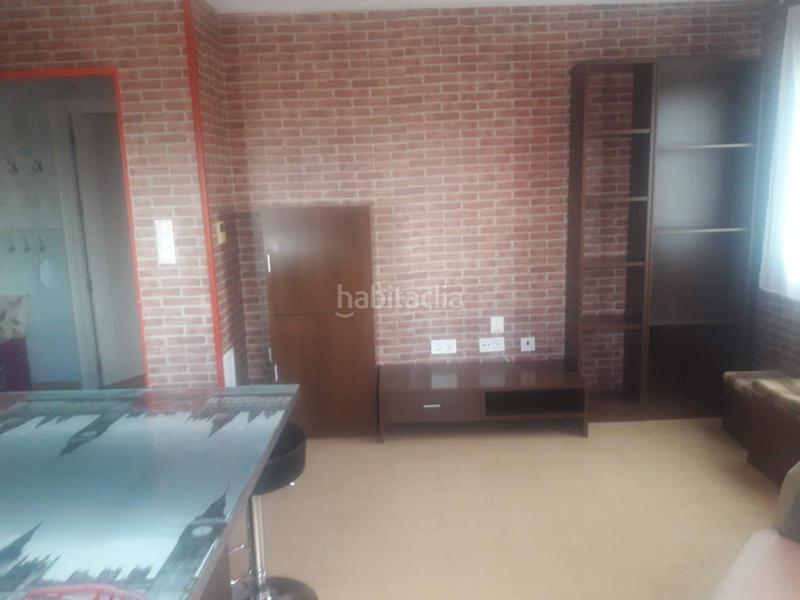 Foto c12048cc-8495-4273-847b-55cb9471bcf2. Apartamento  en buen estado con plaza de garaje zona cañicastamos en Albacete