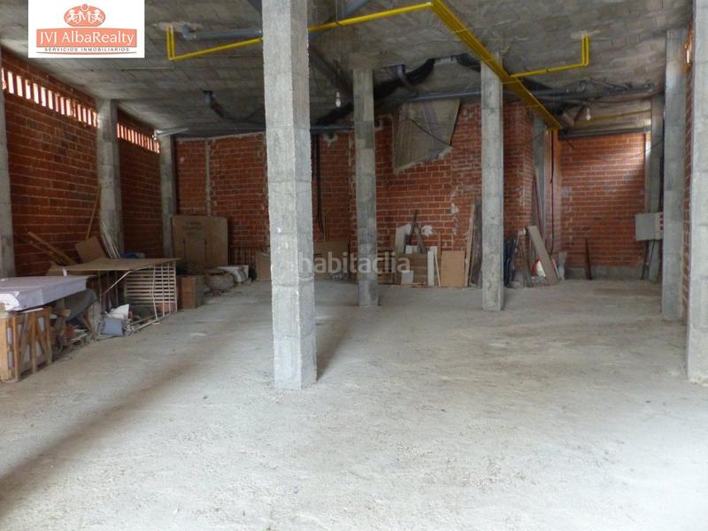 Foto 1cc7d9ae-645d-4236-81f3-16740ff11813. Lloguer local comercial a Carretas - Pajarita Albacete