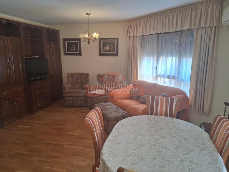 Foto caf65088-ccaa-41e7-ab74-beb0549f3b6b. Alquiler piso vivienda en alquiler en zona fuente del parque en Albacete