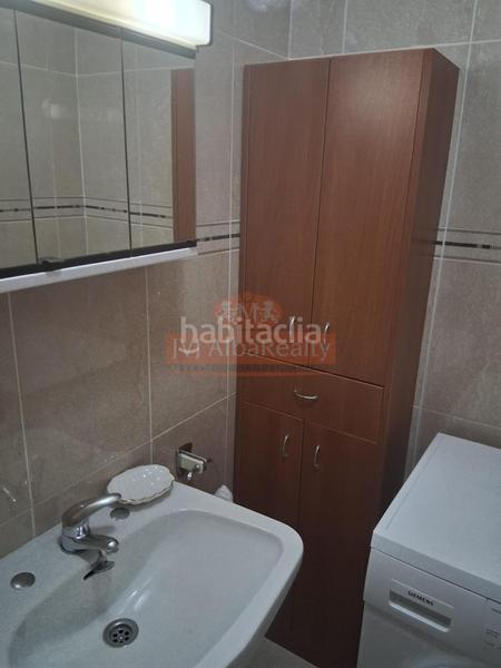 Foto f143883c-4217-4992-be5f-4a9fa44ea0f4. Alquiler piso vivienda en alquiler en zona fuente del parque en Albacete