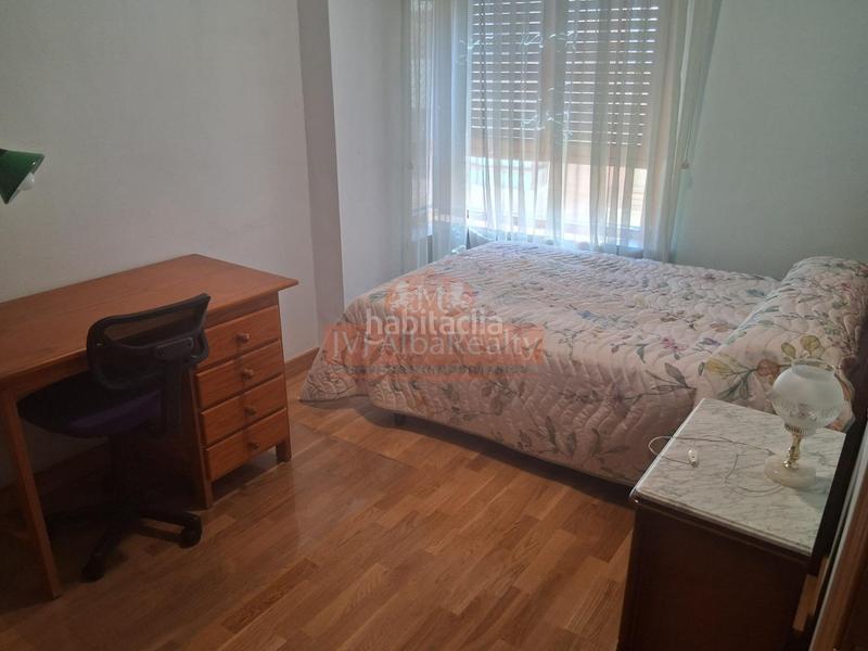 Foto 4a831966-6133-468d-95cd-10c8cdb8be0c. Rent flat with heating in Centro Albacete
