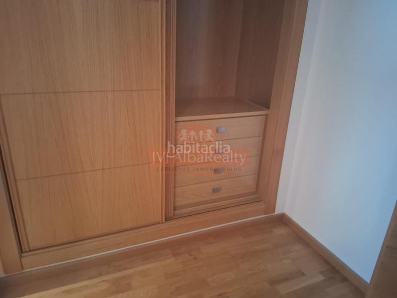 Foto 1df18fdd-216b-4447-b5ad-dccffb474961. Rent chalet with heating parking pool in Facultad de Medicina Albacete