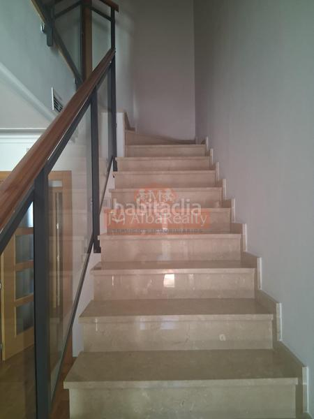 Foto 29edd378-5ec4-452b-a683-e36d0878b79a. Rent chalet with heating parking pool in Facultad de Medicina Albacete