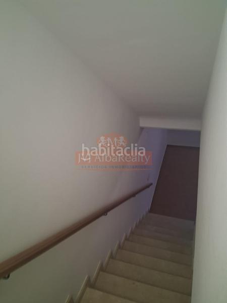 Foto 3d764dea-d1ac-42bb-9573-d6a0b867ea5d. Rent chalet with heating parking pool in Facultad de Medicina Albacete