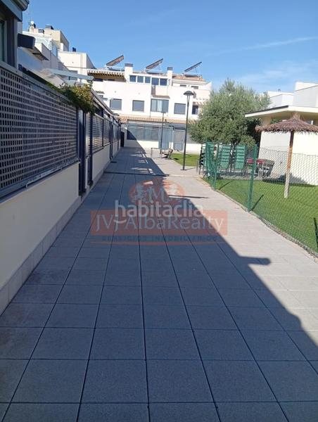 Foto 5aaf5d88-1883-4213-839e-c100d5ff9359. Rent chalet with heating parking pool in Facultad de Medicina Albacete