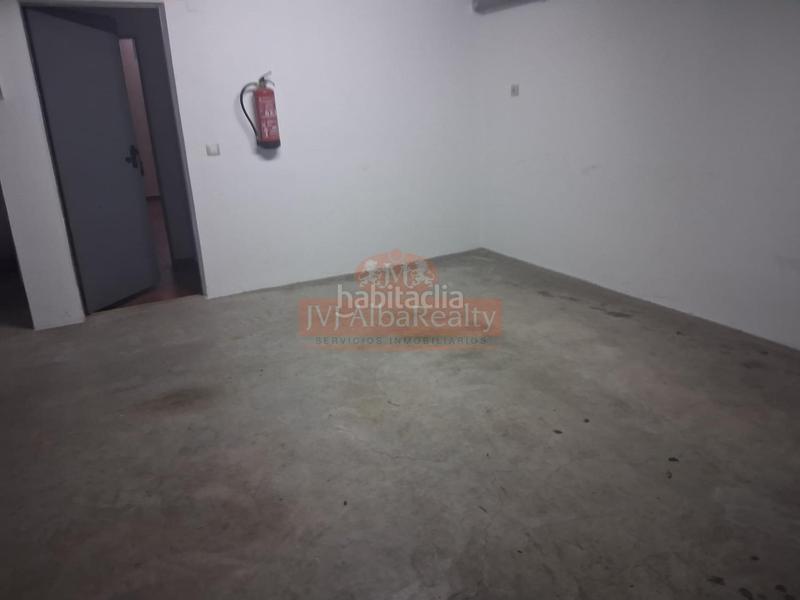 Foto 8cb68c5f-1f5a-4a79-8162-80df0fa6bfc4. Rent chalet with heating parking pool in Facultad de Medicina Albacete