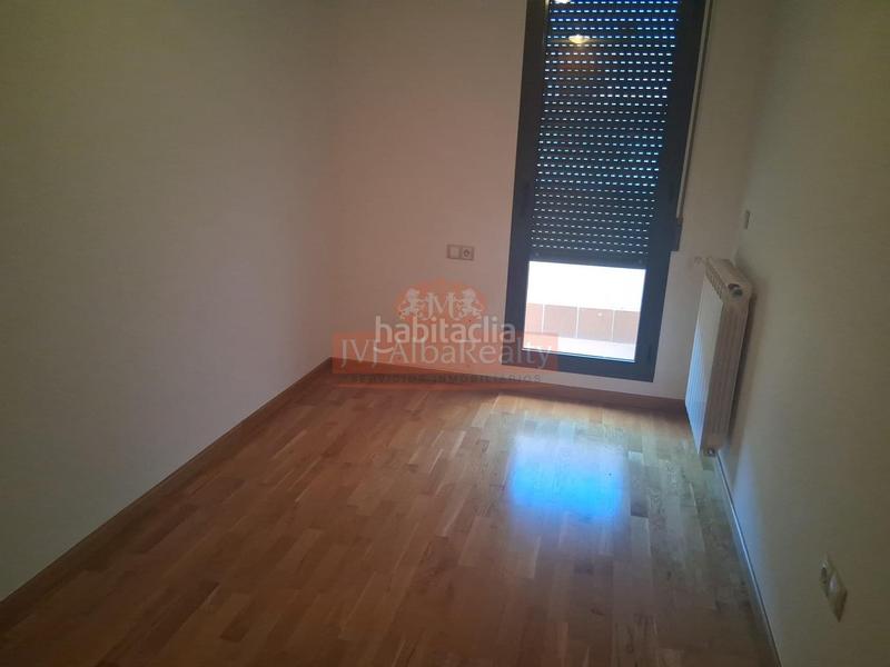 Foto a4e6a20b-67b5-4e37-bdbd-44426578db04. Rent chalet with heating parking pool in Facultad de Medicina Albacete