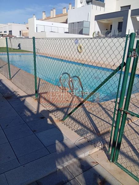 Foto b807d222-fa7a-4108-9f4d-db44a5184f5a. Rent chalet with heating parking pool in Facultad de Medicina Albacete