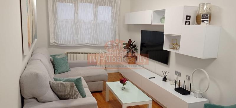 Foto 1e0b1900-cff2-49b4-bfc8-05889c7a91c2. Rent flat with heating parking in Facultad de Medicina Albacete