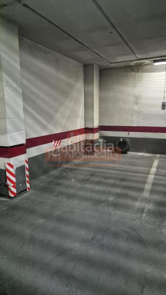 Foto 56677661-b6cb-4451-bf27-b5c447d17ca7. Autoparkplatz in Centro Albacete