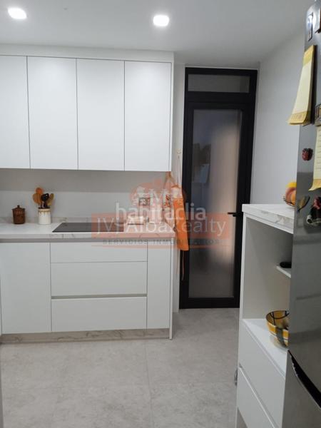 Foto 9573608e-9a5c-4600-863d-291b676659b0. Apartment with heating in Ensanche - Franciscanos Albacete