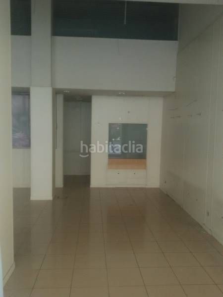 Foto f36a9d46-c170-480a-8675-52e9c7eb2d40. Lloguer local comercial a Centro Albacete