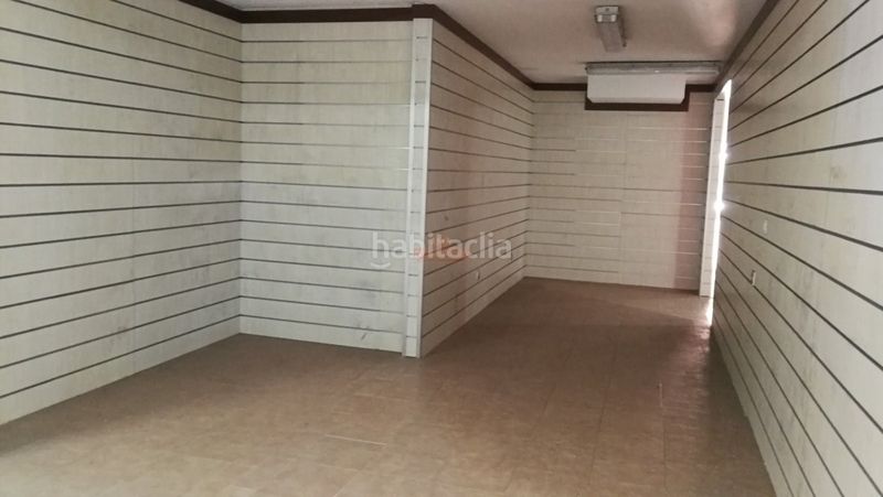 Foto e3f6e6b8-9d62-4f4e-b218-6bb5e45712fc. Local comercial a Centro Albacete