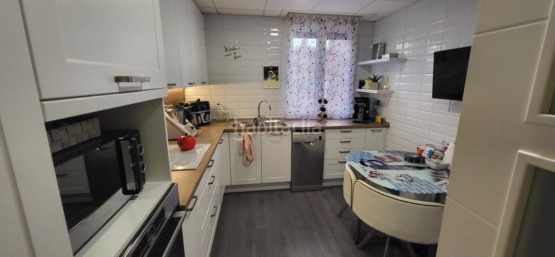 Foto 8958daae-28fe-426c-81ad-9a7ad0cf5e6d. Pis amb calefacció a Centro Albacete