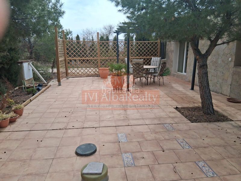 Foto b48529a0-90af-4ed6-83ee-2491ffcfcacd. Xalet amb aparcament piscina a Feria Albacete