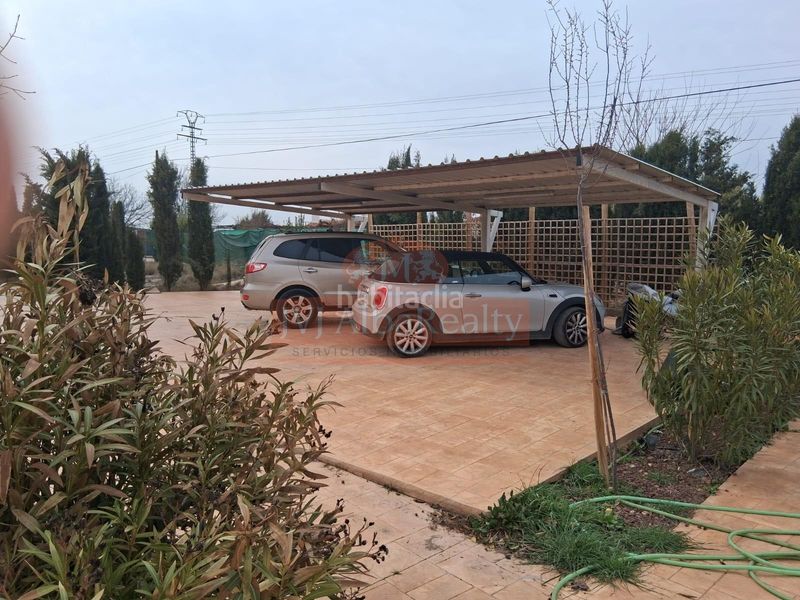 Foto ba6e5b91-6e0c-4f78-b9b0-537b4616786b. Xalet amb aparcament piscina a Feria Albacete