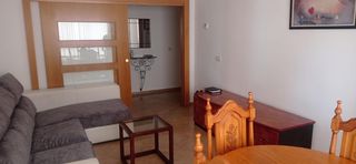 Rent Flat in Parque Sur. Se alquila vivienda amueblada con plaza de garaje, en parque sur
