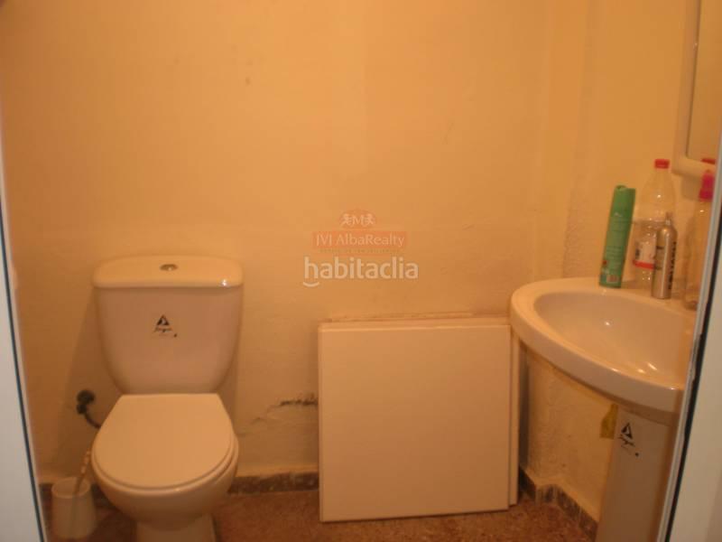 Foto 1b67f317-4198-4e1b-8916-31cc17f127ff. Alquiler local comercial se alquila local comercial 100 m2 zona Industria con tres despachos. en Albacete