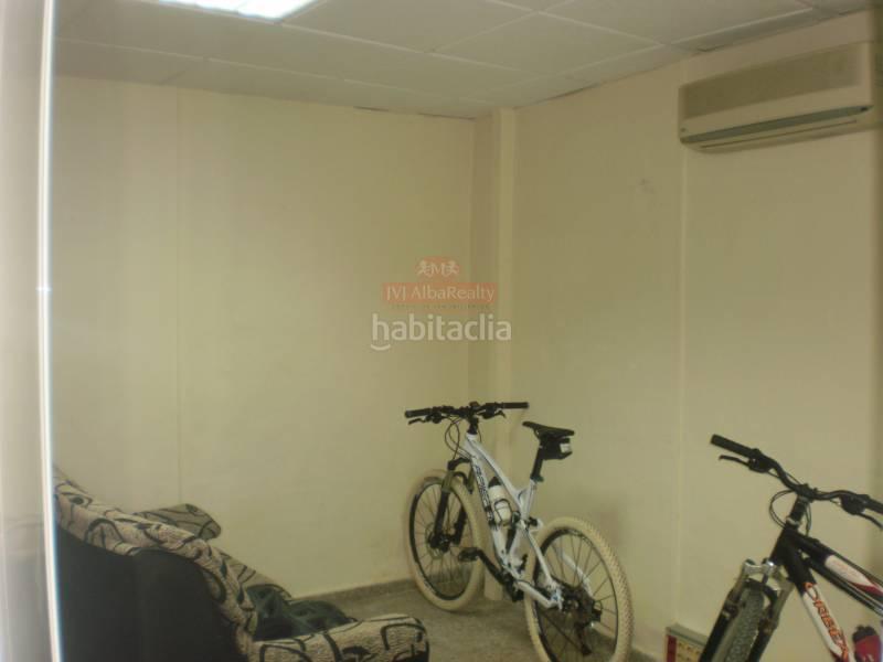 Foto 2cf9b5f5-5fba-4c9f-a541-0003b59d4c64. Lloguer local comercial a Industria Albacete