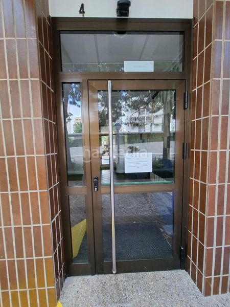 Foto c7efc5b9-621b-4dcd-99b5-4a372dc1e668. Apartament amb calefacció piscina a Puerto Calp