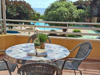 Appartement à Puerto. Apartamento en primera línea de playa en calpe  zona puerto