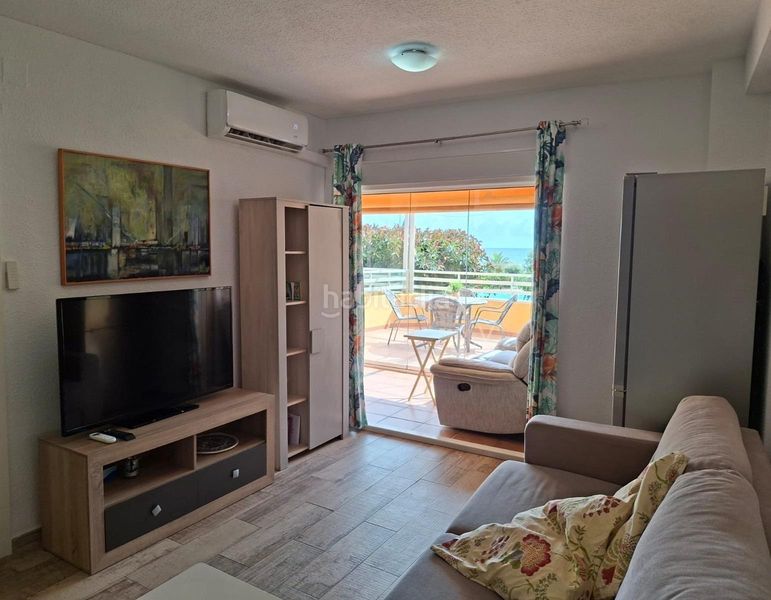 Foto f977ef0e-1ff7-43d5-bcc2-7c2023090c47. Apartament amb calefacció piscina a Puerto Calp