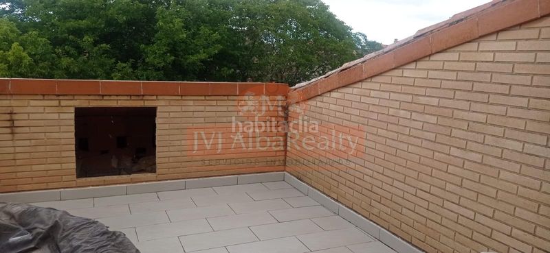 Foto a759e1f3-bb45-4000-997e-7c2b6098f78f. Casa adossada amb calefacció aparcament a Alto de los Molinos Albacete