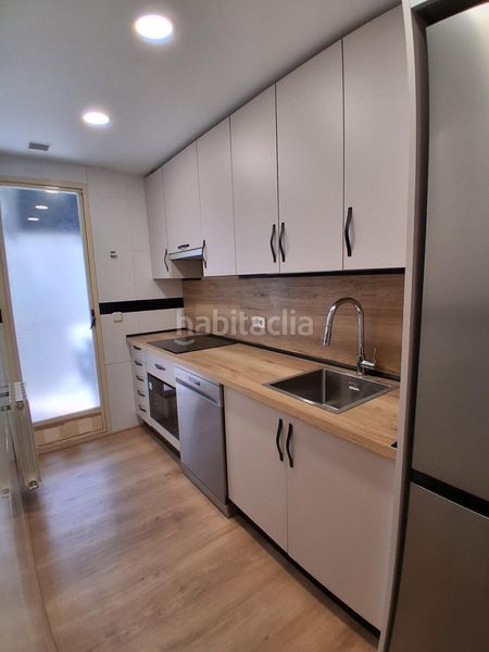 Foto 0bbdbbaa-8a09-4c96-b848-cfd12a0213aa. Apartament amb calefacció aparcament a Universidad Albacete