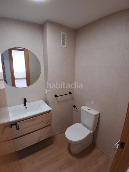 Foto 5780e3aa-e98c-40c4-9523-d172230b0bb4. Apartament amb calefacció aparcament a Universidad Albacete