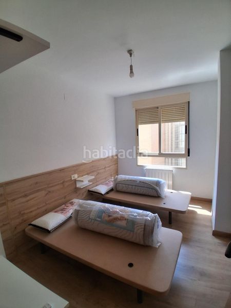Foto 8ff714db-ff92-40ae-9fcb-b77f512057a2. Apartament amb calefacció aparcament a Universidad Albacete