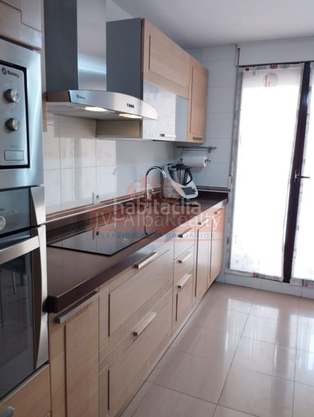 Foto 08825738-3058-43fb-bd8b-2cfb29d530e7. Casa adossada amb calefacció aparcament a Imaginalia - Llanos del Águila Albacete