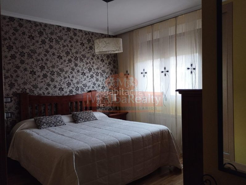 Foto 7372d3a1-bd98-4902-9684-53ddeaa40ecd. Casa adossada amb calefacció aparcament a Imaginalia - Llanos del Águila Albacete