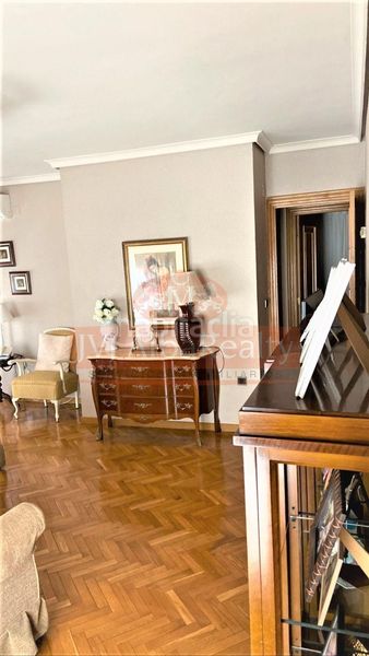 Foto 45d1e781-cd19-4f52-898b-446a273e8776. Apartament amb calefacció a Centro Albacete